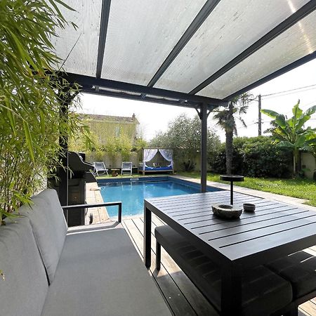 Unique! Jacuzzi Prive 35°C + Cinema Villa Entiere 梅济约 外观 照片